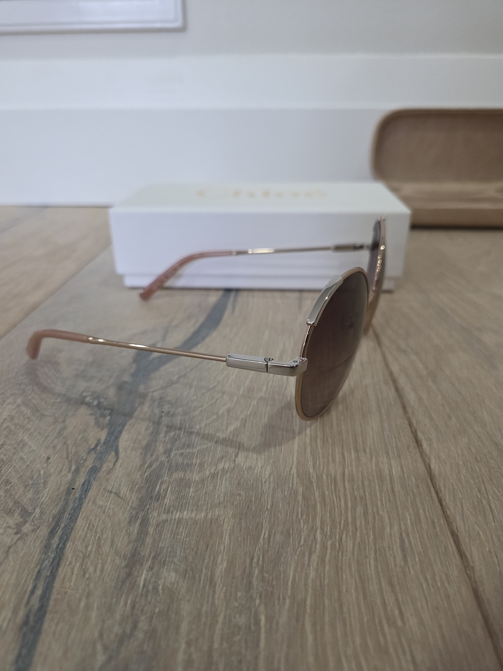 Chloe Sunglasses - Picture 5 of 8